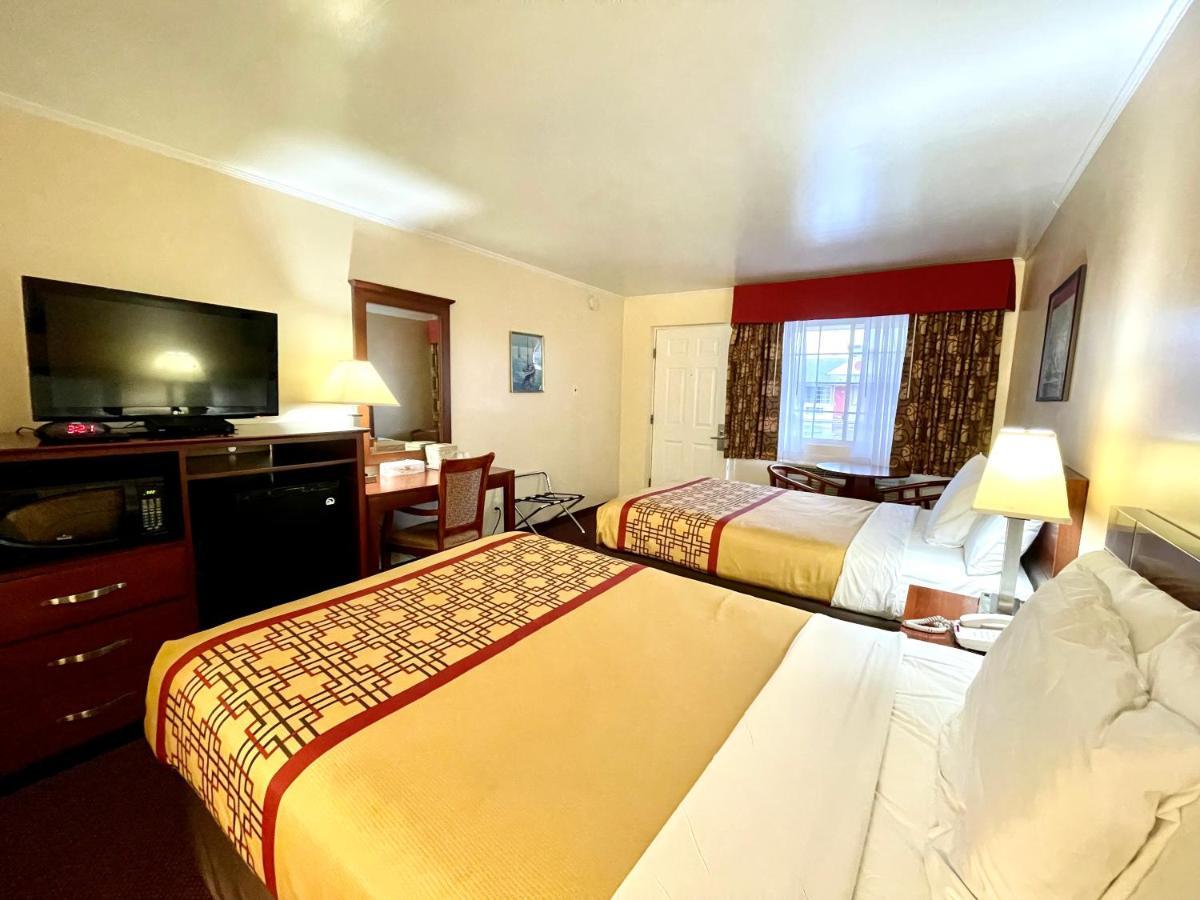 Passport - Motel Somers Point