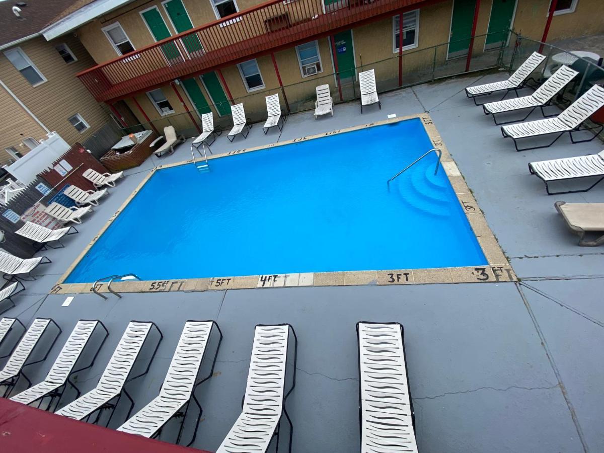Offshore Motel 2*