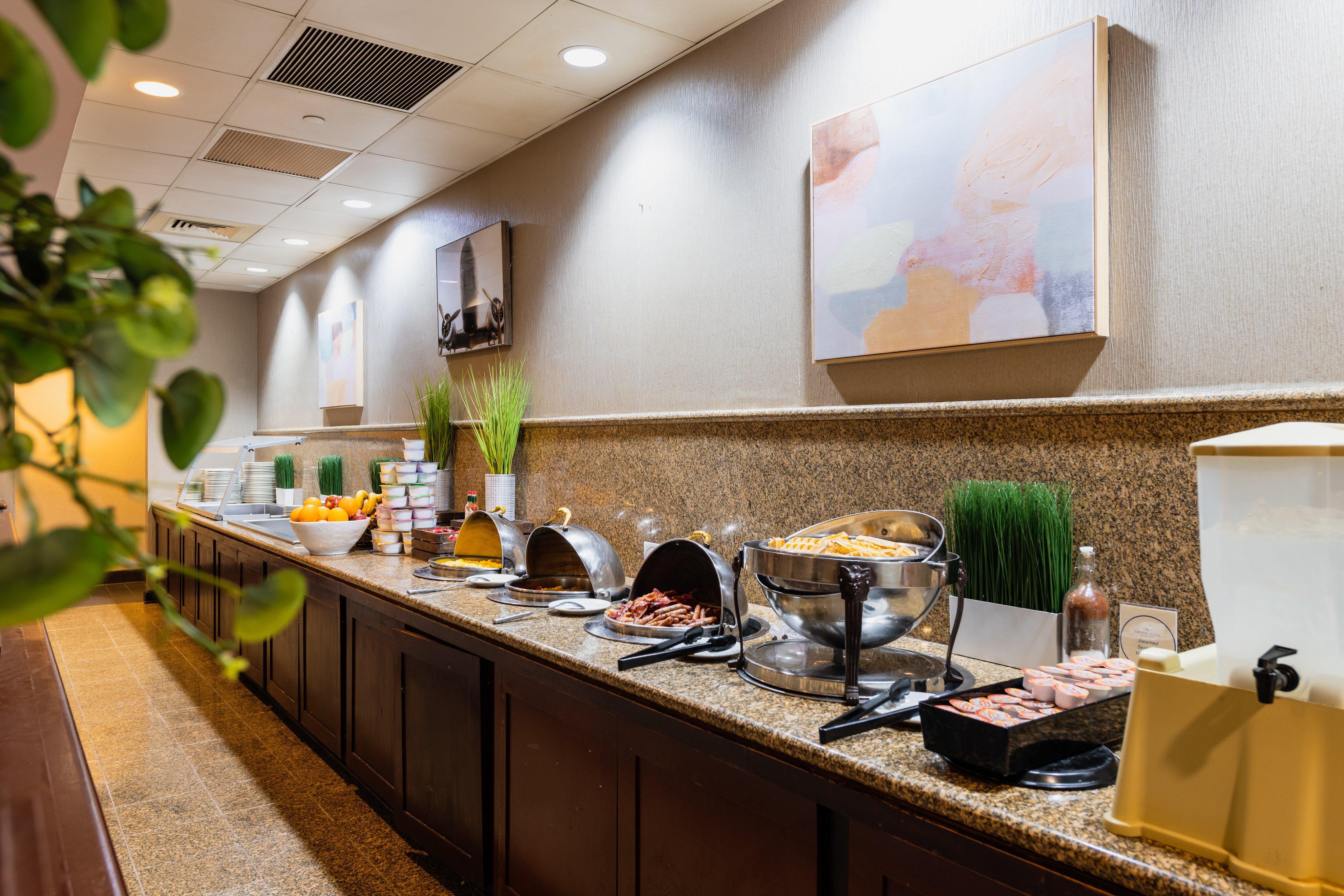 Hotel Crowne Plaza Newark Airport By Ihg 4*