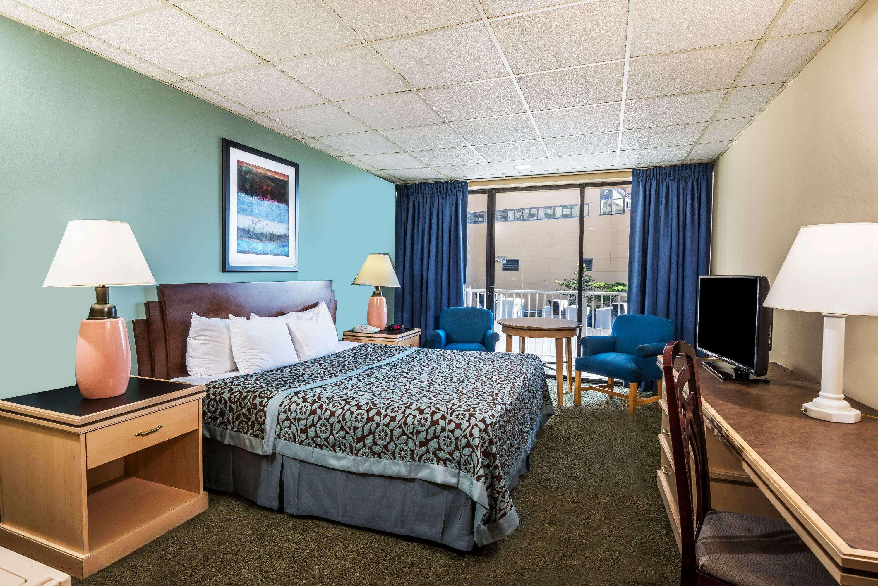 Days By Wyndham Atlantic Oceanfront-boardwalk 2*