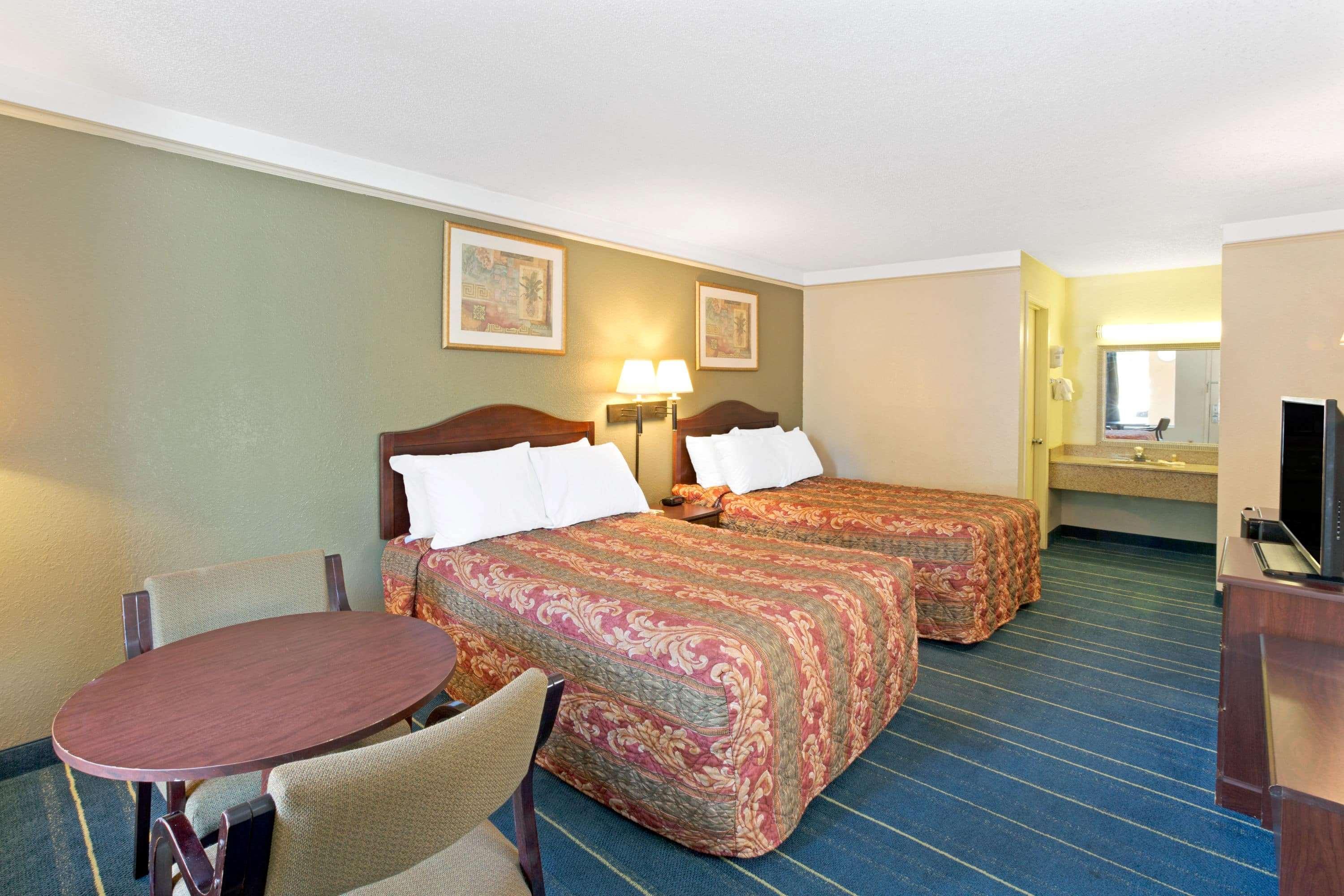 Days By Wyndham Atlantic Oceanfront-boardwalk 2* Atlantic City