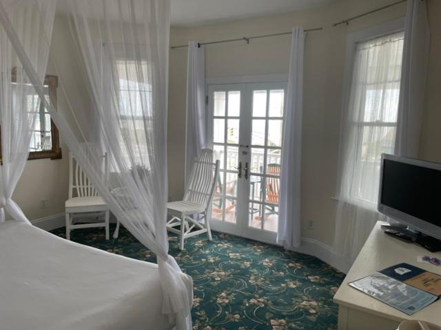Macomber 3* Cape May