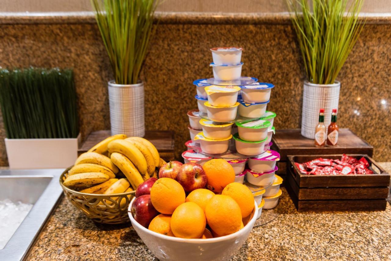 Crowne Plaza Newark Airport By Ihg Hotel