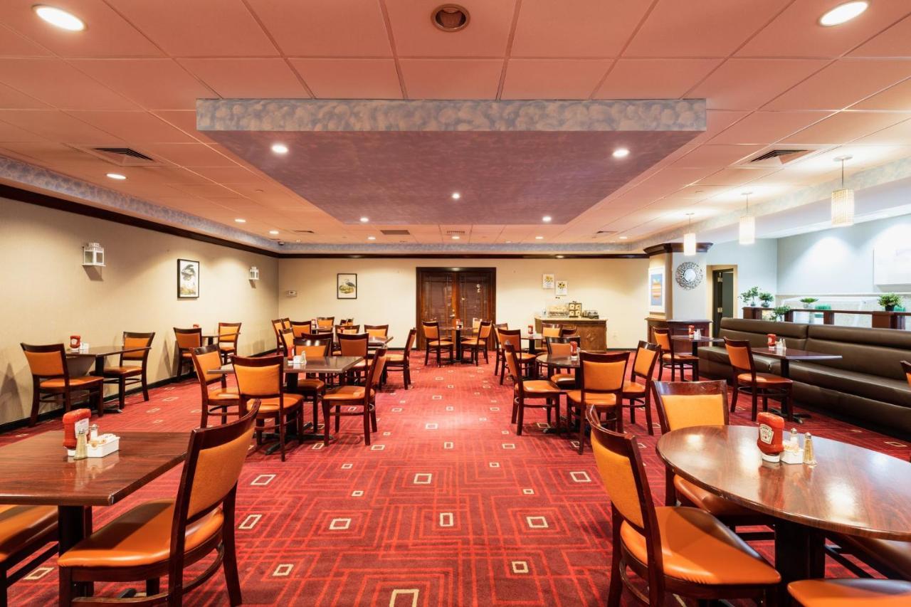 Crowne Plaza Newark Airport By Ihg Elizabeth