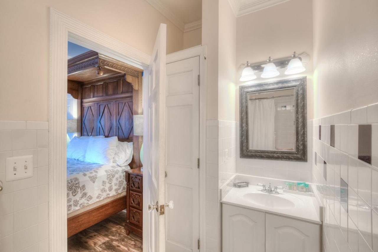 Elaine's Cape Boutique Hotel Cape May
