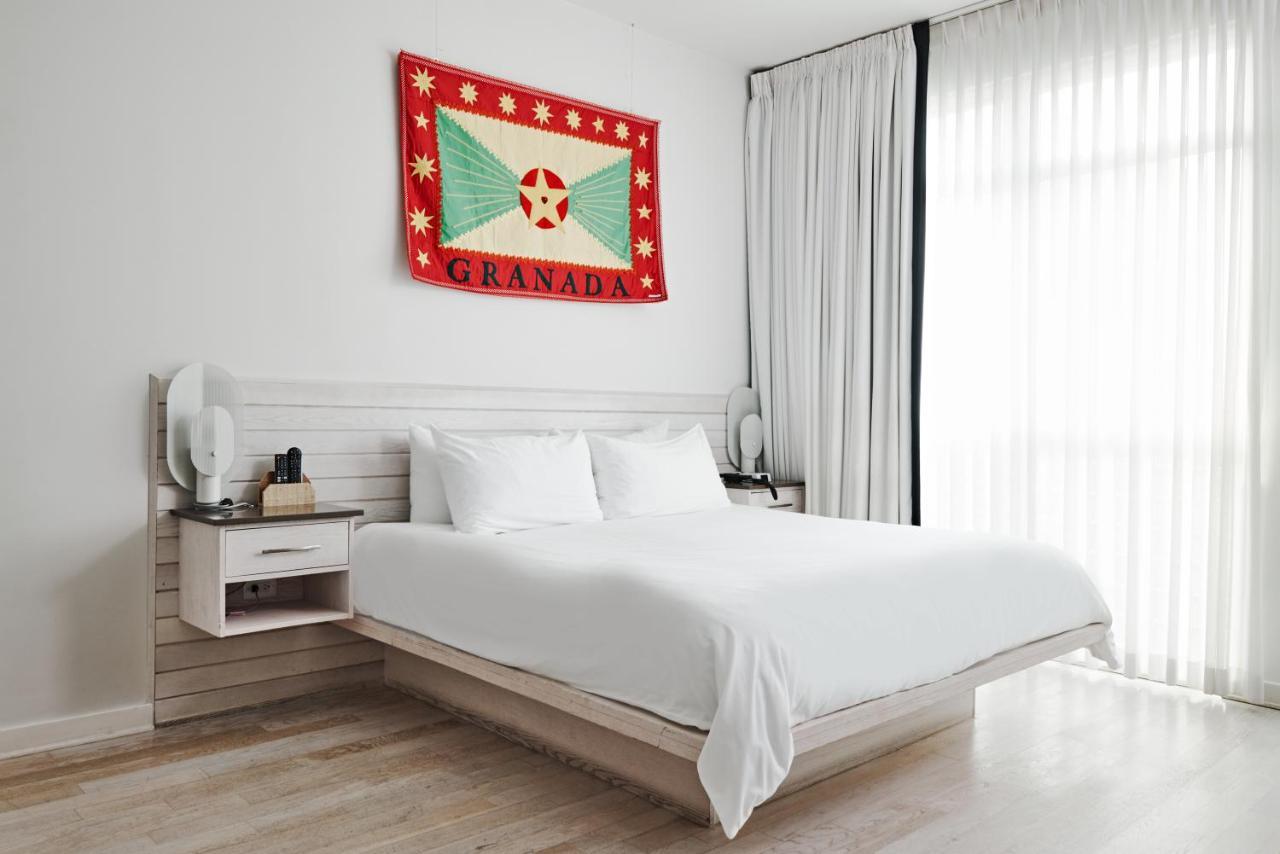 Bungalow Hotel Hotel 5*