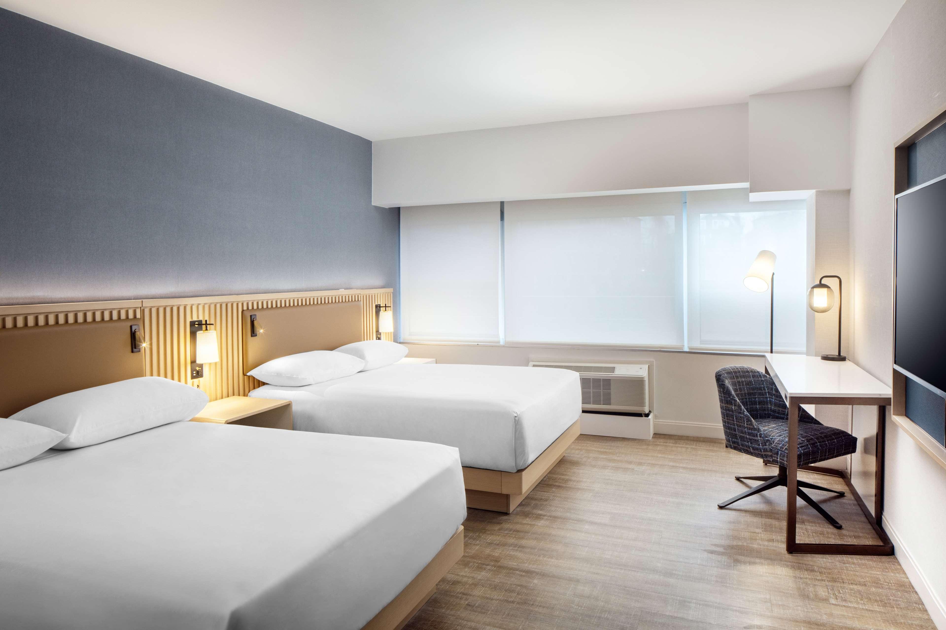 Hyatt Regency Hotel 4*