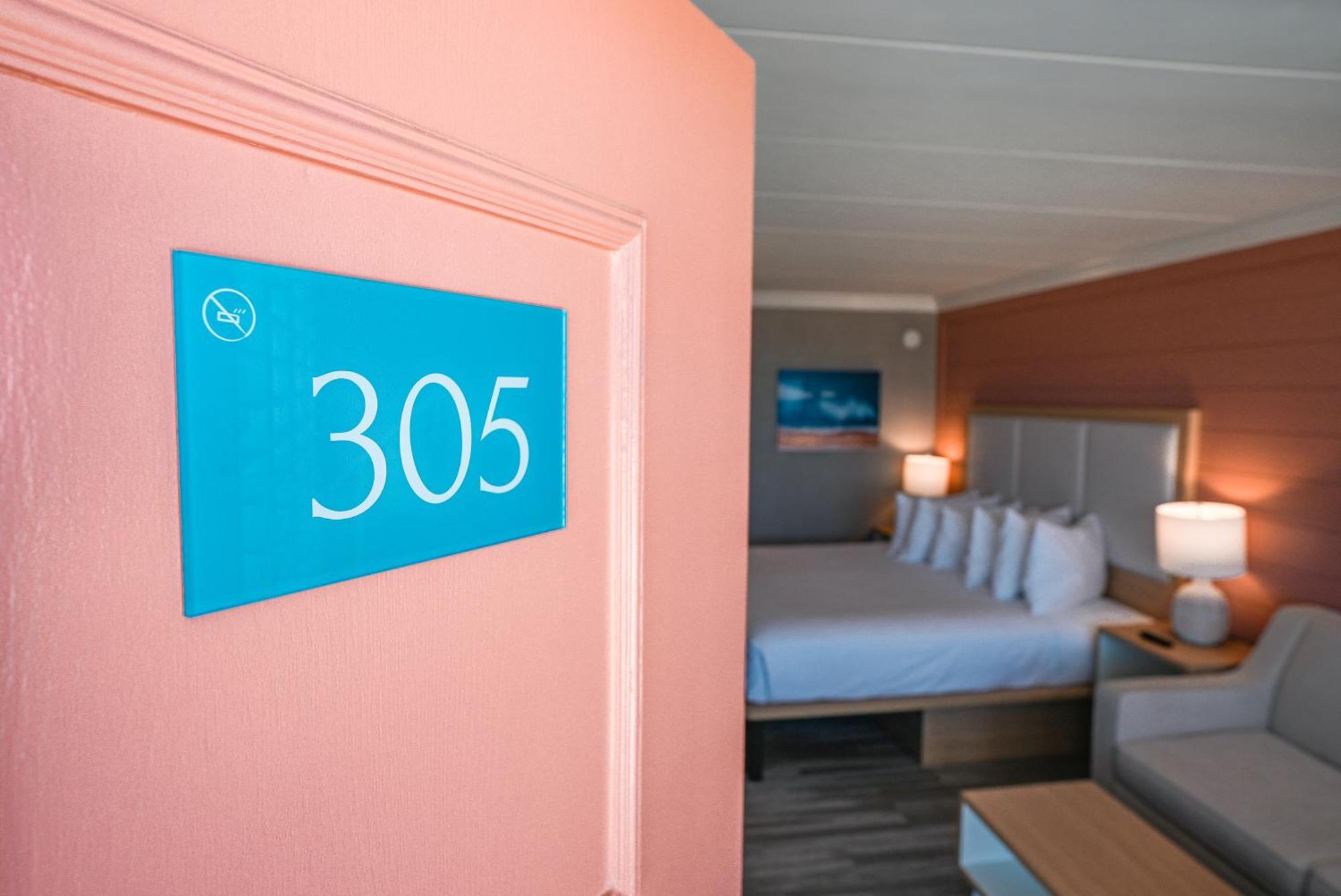 Spray Hotel 3*