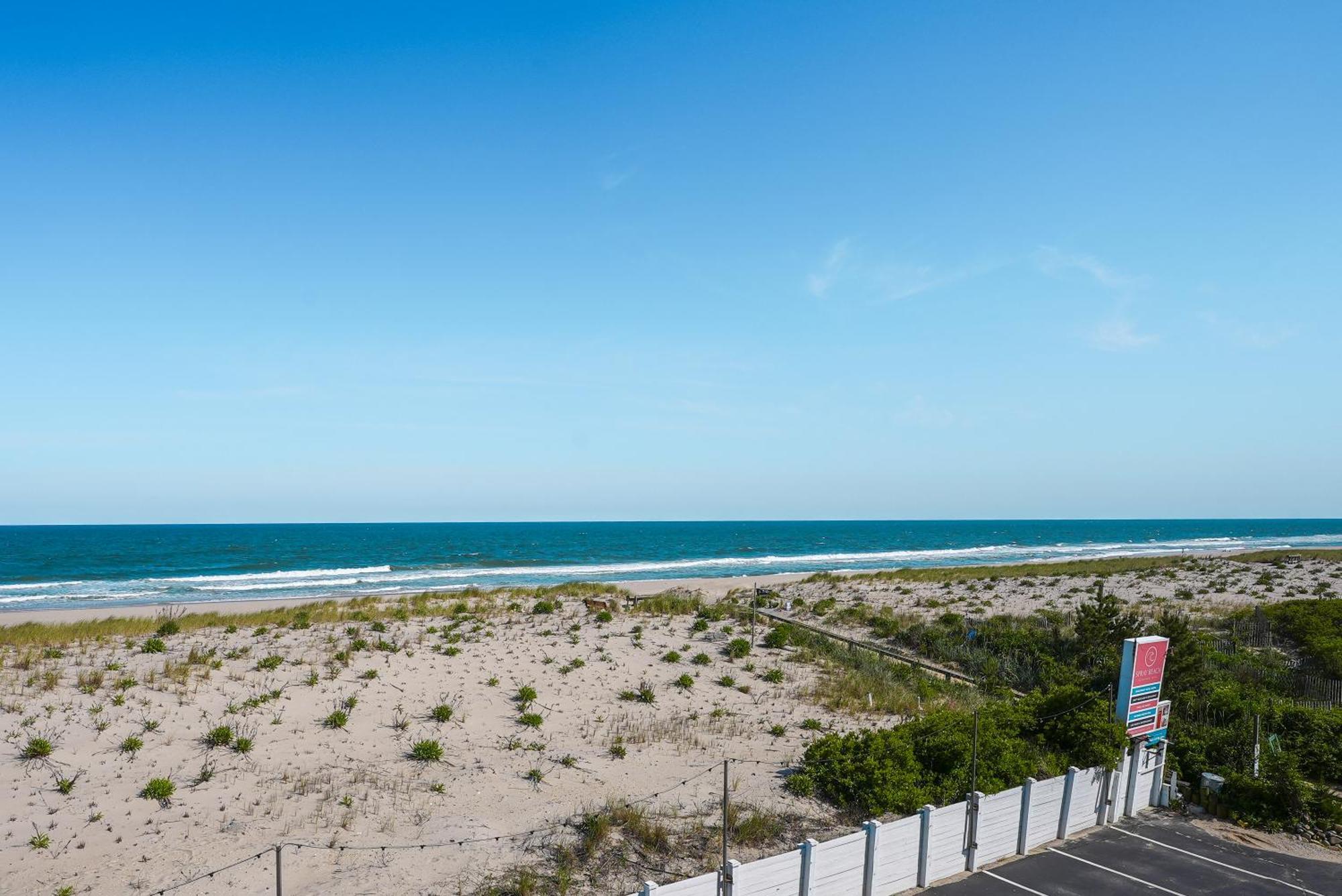 Hotel Spray Beach Haven