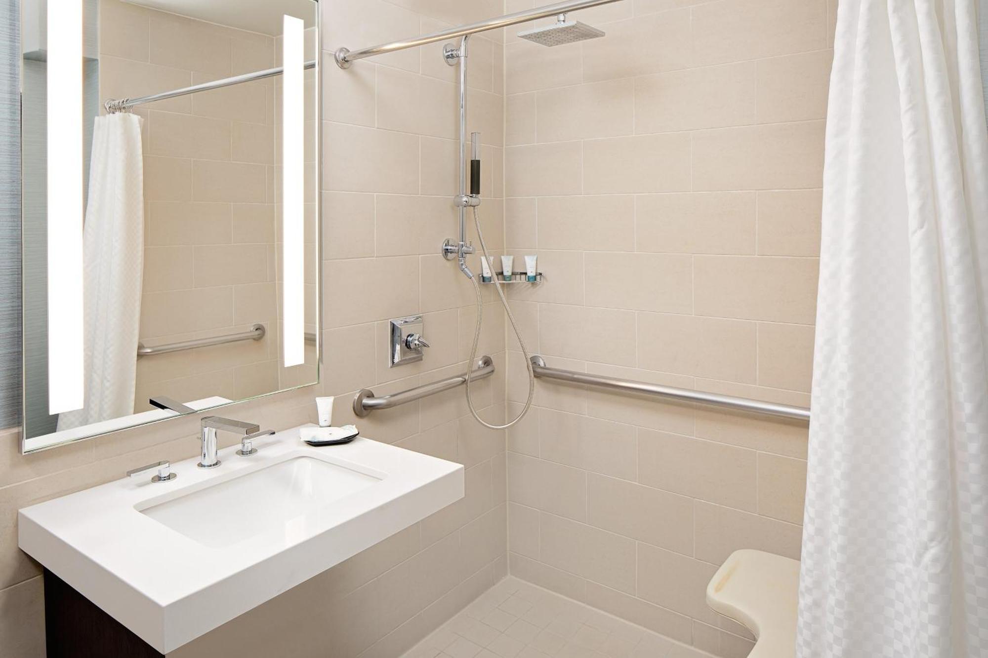 Hotel The Westin Governor Morris, 4*