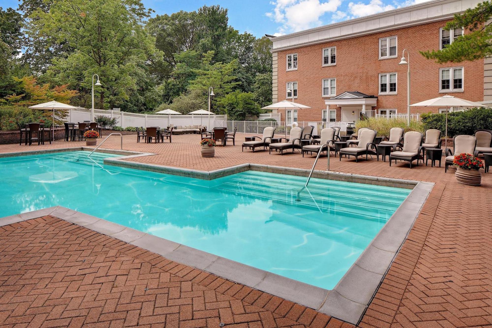 The Westin Governor Morris, 4*