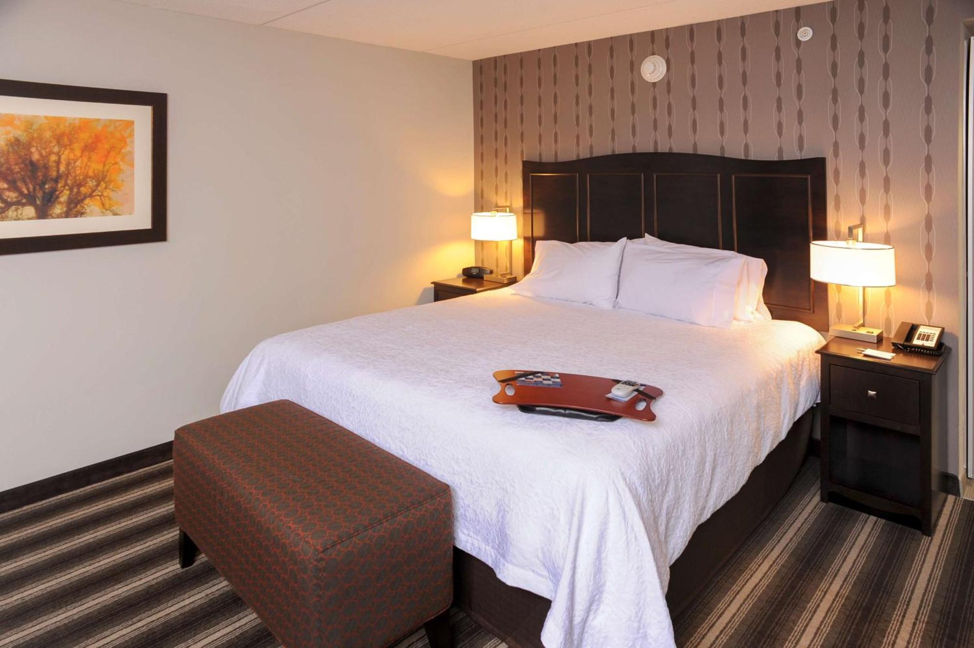 Hampton Motel