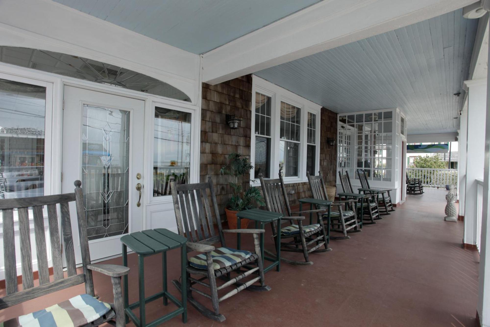 Inn Macomber 3*