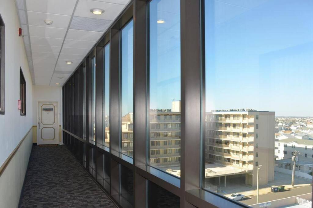 Holiday home Stunning Ocean-front Penthouse 1800sf 3br 2ba 7bed At Regency Tower