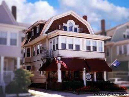 Serendipity Hotel