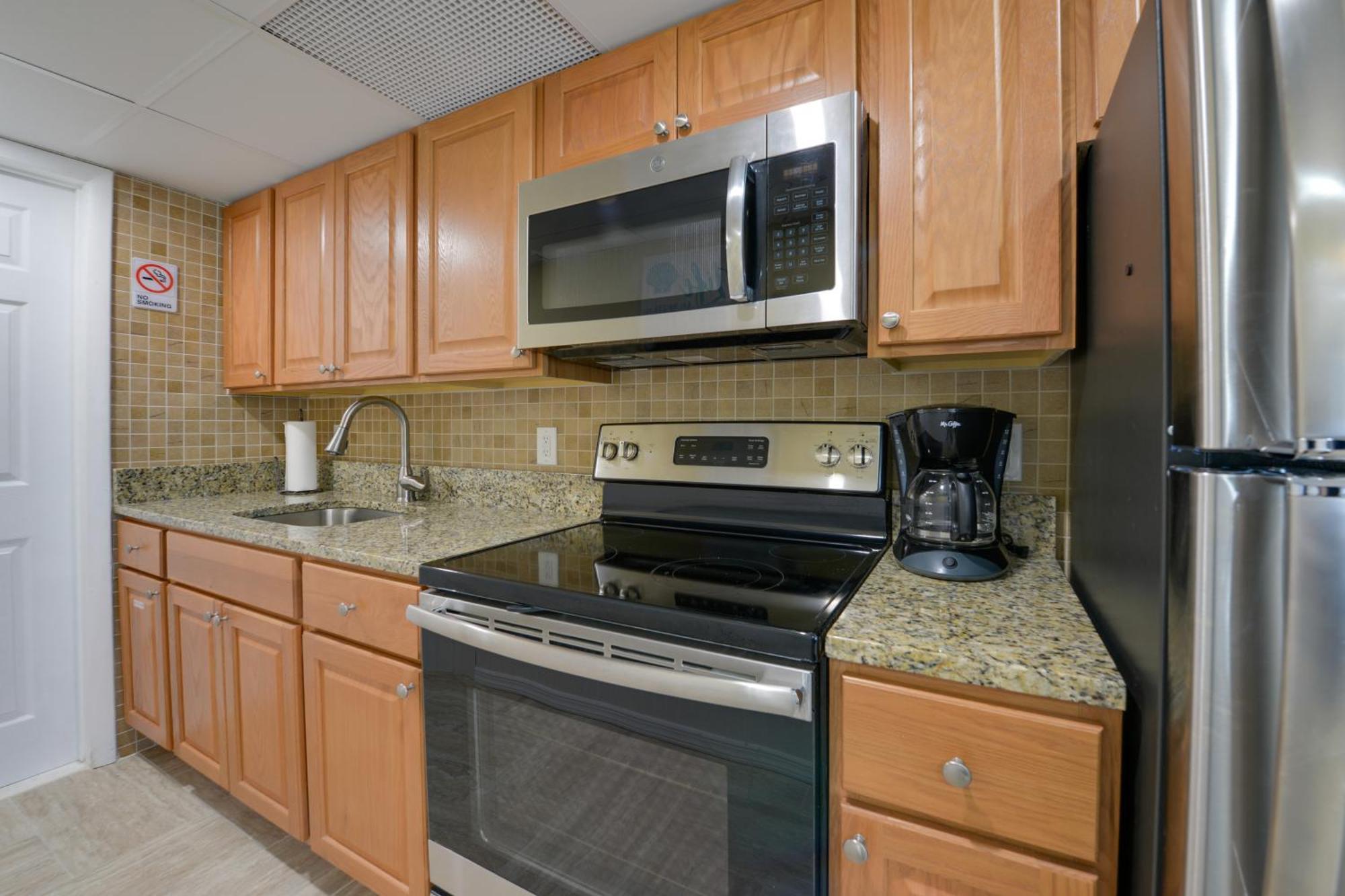 Apartment Updated Oceanside - 5 Miles To Cape May! *
