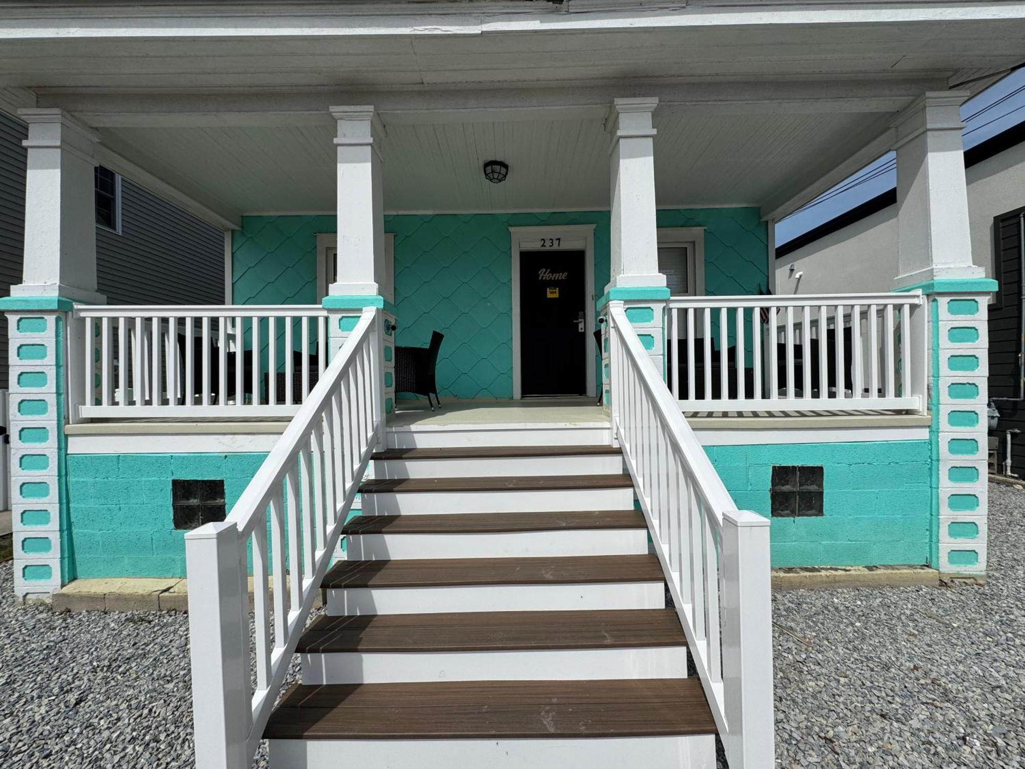 The Vibes Hotel, Trademark Collection By Wyndham 2*
