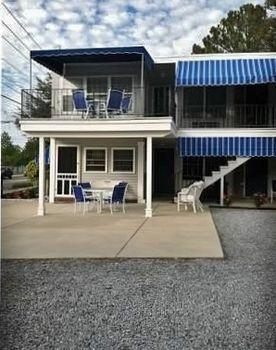 Boarding House Cape Motel