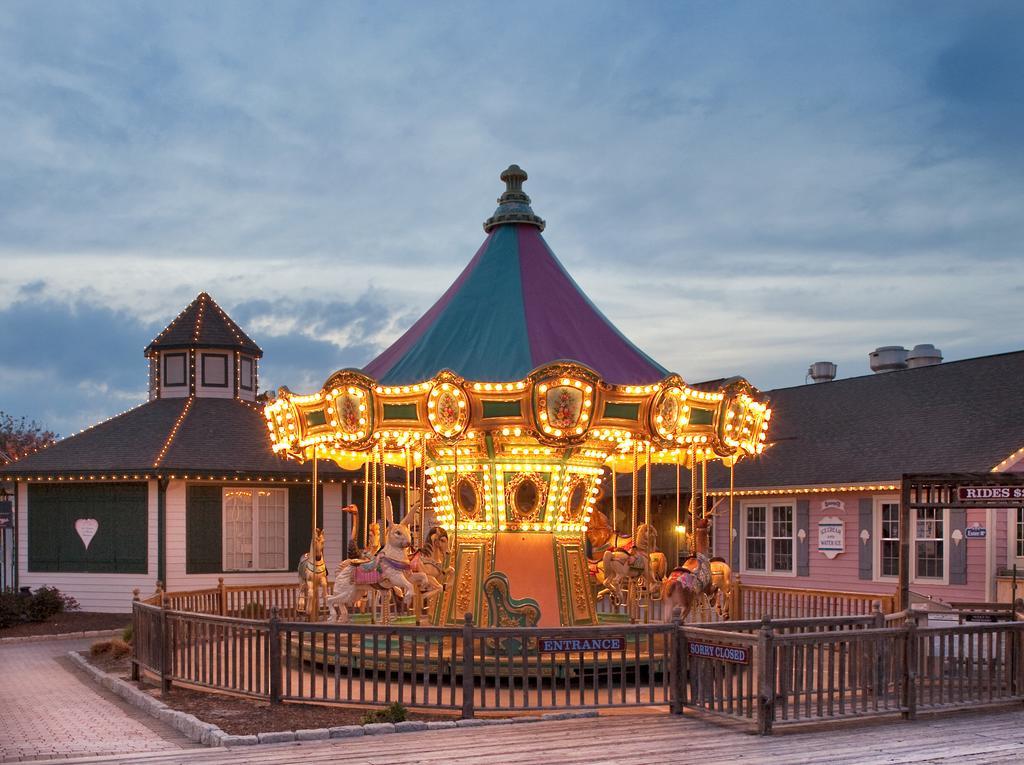 Colonial Bed & Breakfast 4*