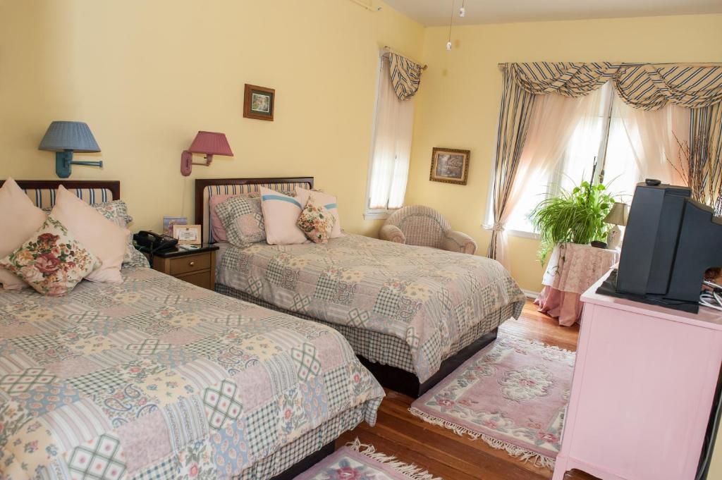 Cedars & Beeches Bed & Breakfast