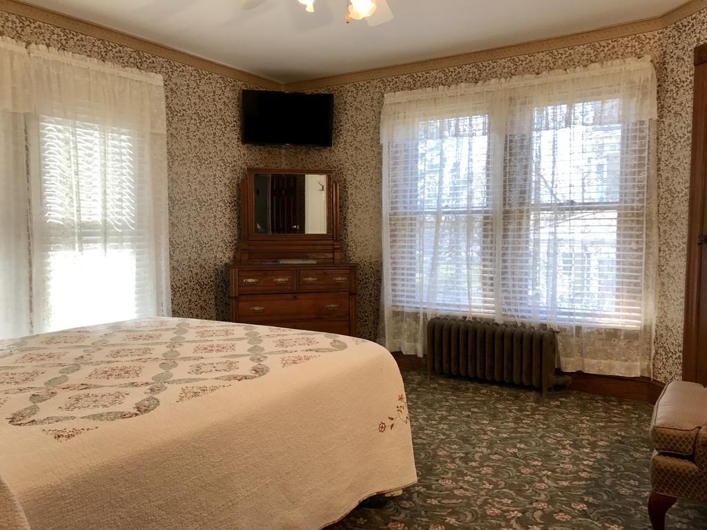 Bed & Breakfast Albert Stevens Cape May