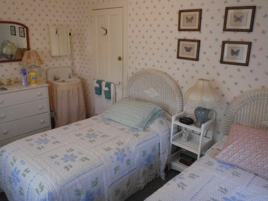 The At The Shore Bed & Breakfast Belmar