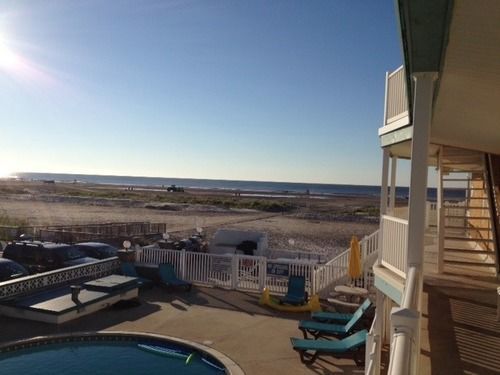 Monterey Wildwood Crest