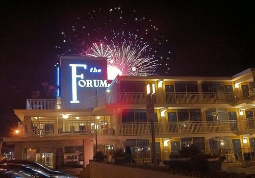 Hotel The Forum 3*