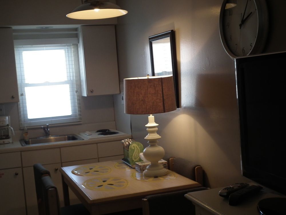 A Shore View Motel 3*