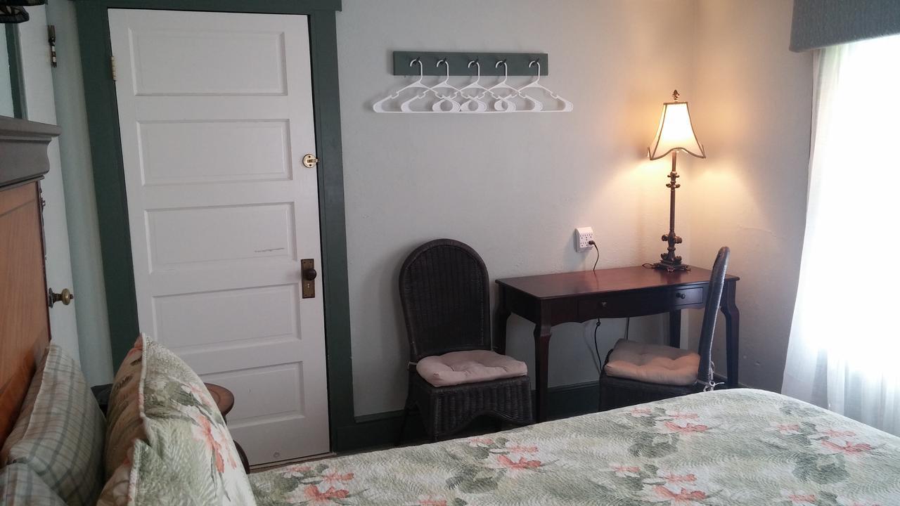 The Island Guest House Bed And Breakfast