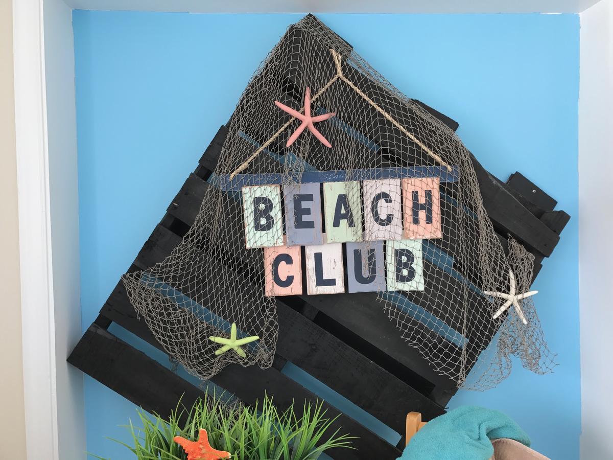 The Beach Club At Pearl Street