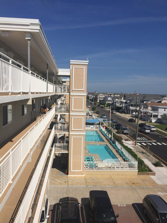 Hotel Surf Song 2*