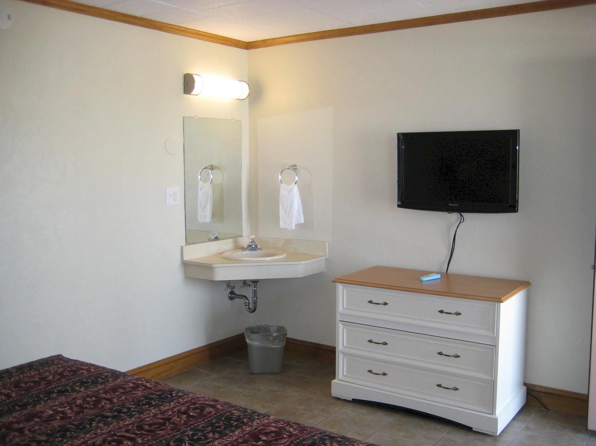 Hotel Avondale By The Sea