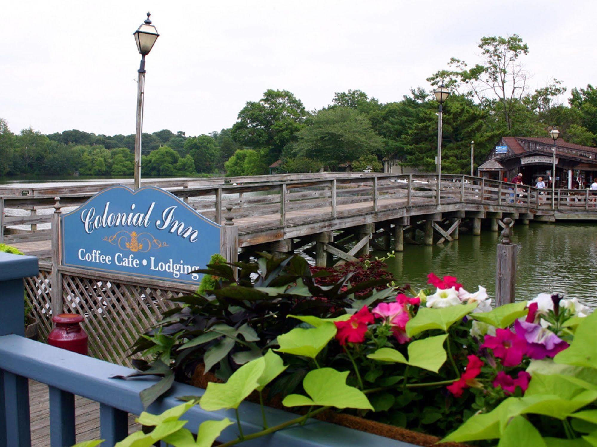 Bed & Breakfast Colonial Smithville