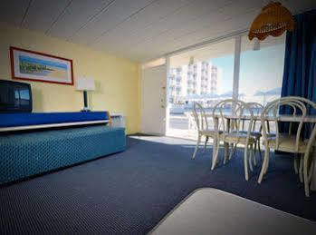 The Jolly Roger Motel