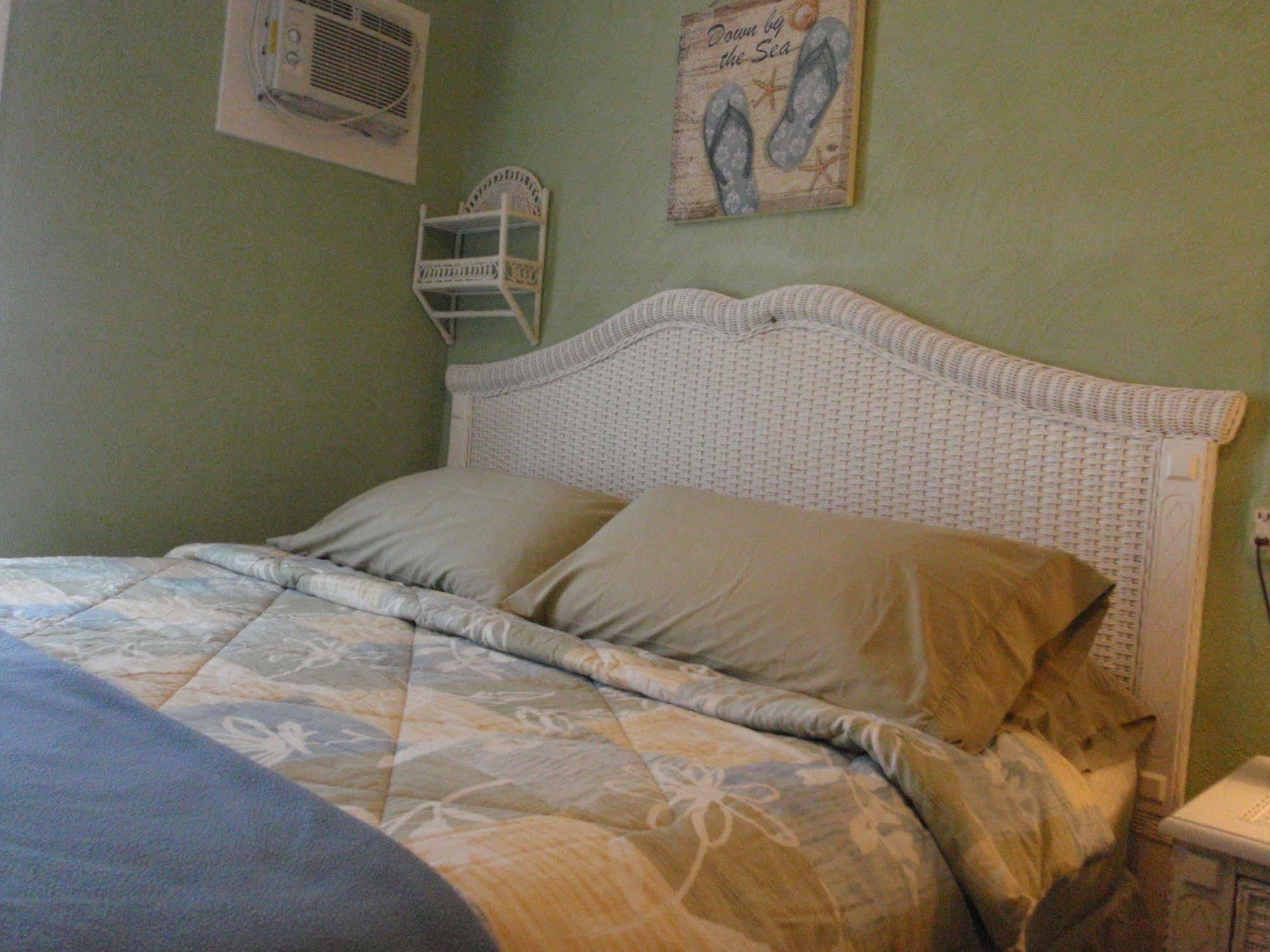 The At The Shore Bed & Breakfast