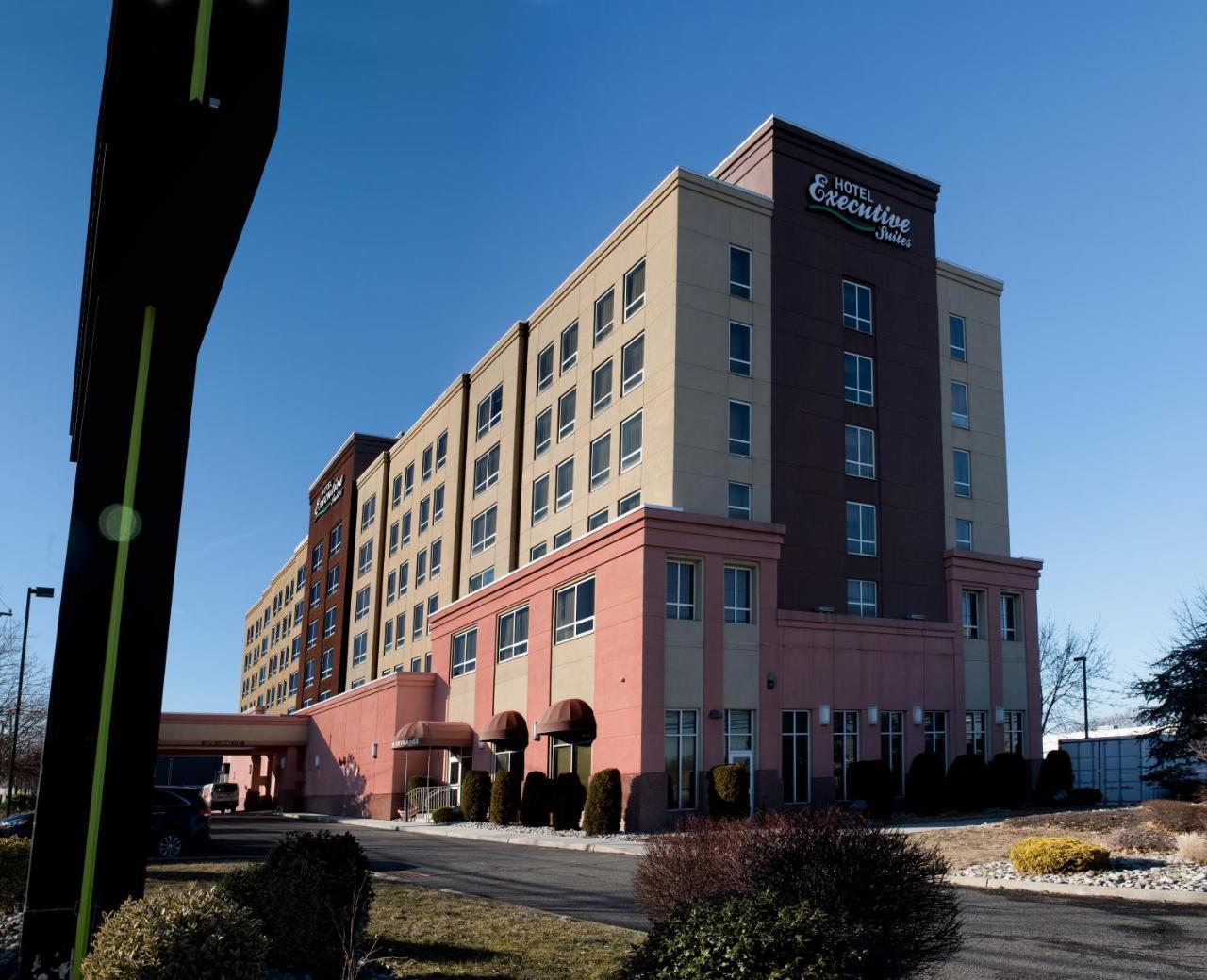 Executive Hotel
