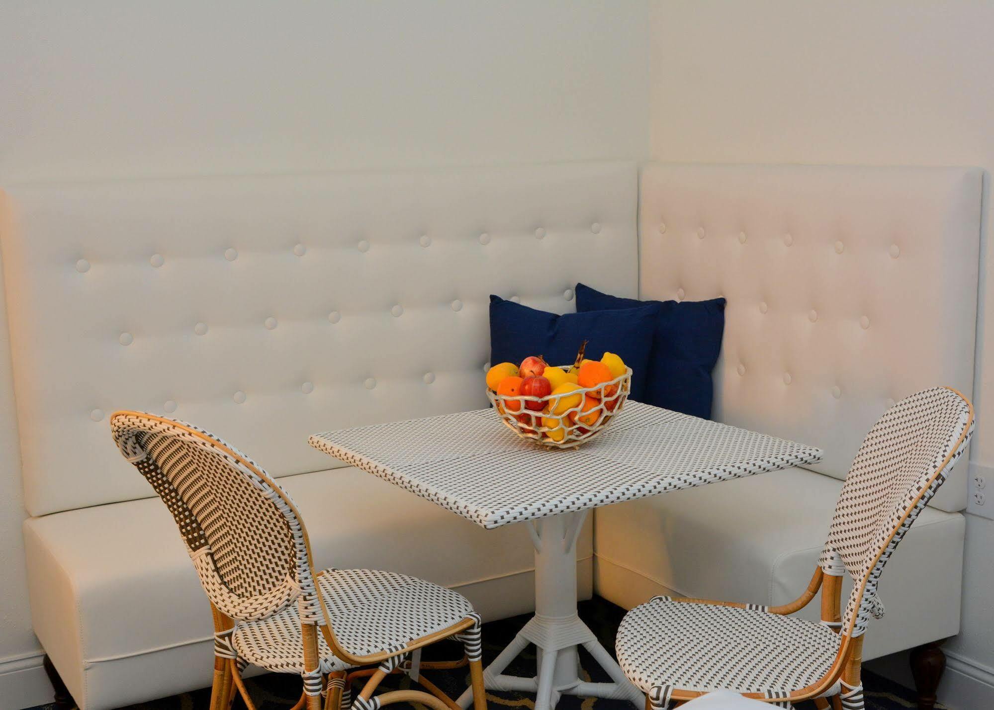 Hotel Icona Cape 4*