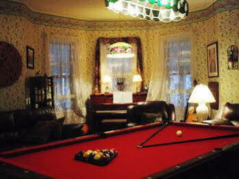 Bed & Breakfast The At The Shore