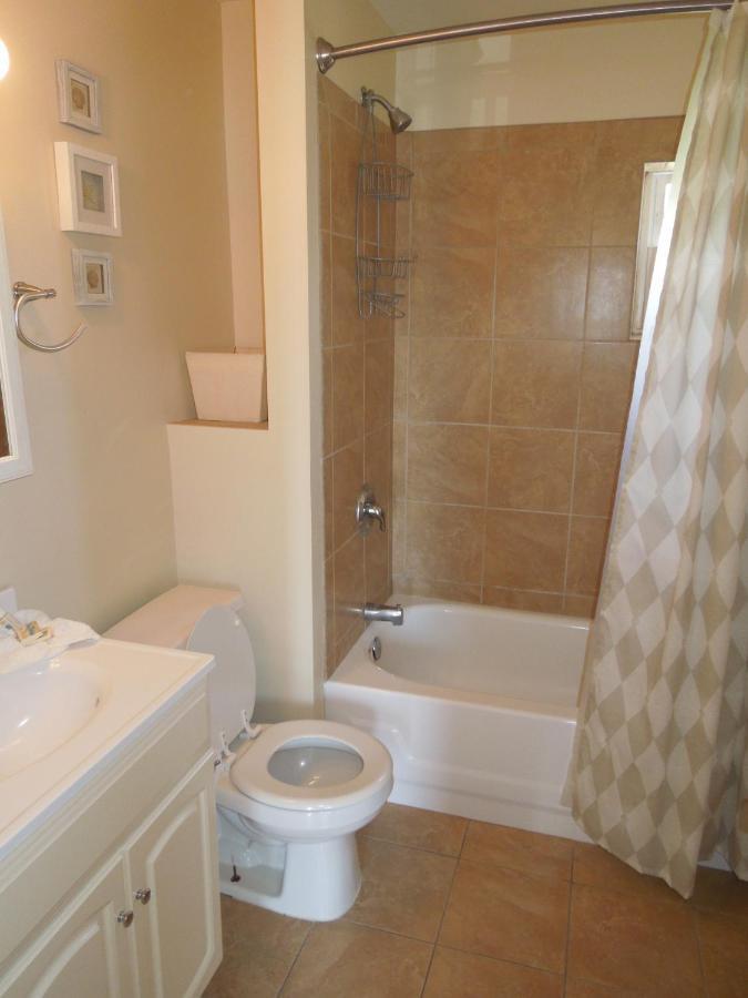 Sifting Sands Motel 2*