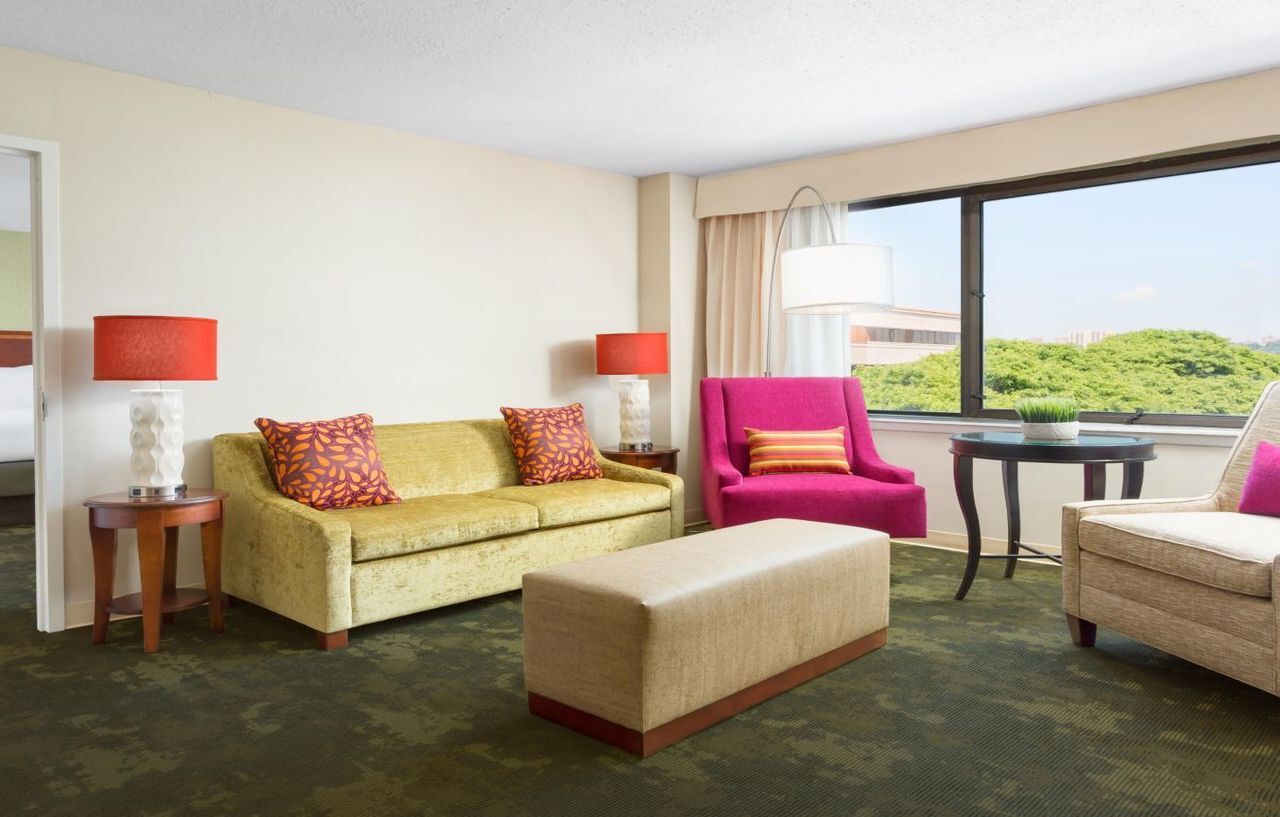 Meadowlands Hotel