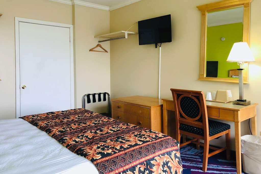 Premier Atlantic Inn 2*